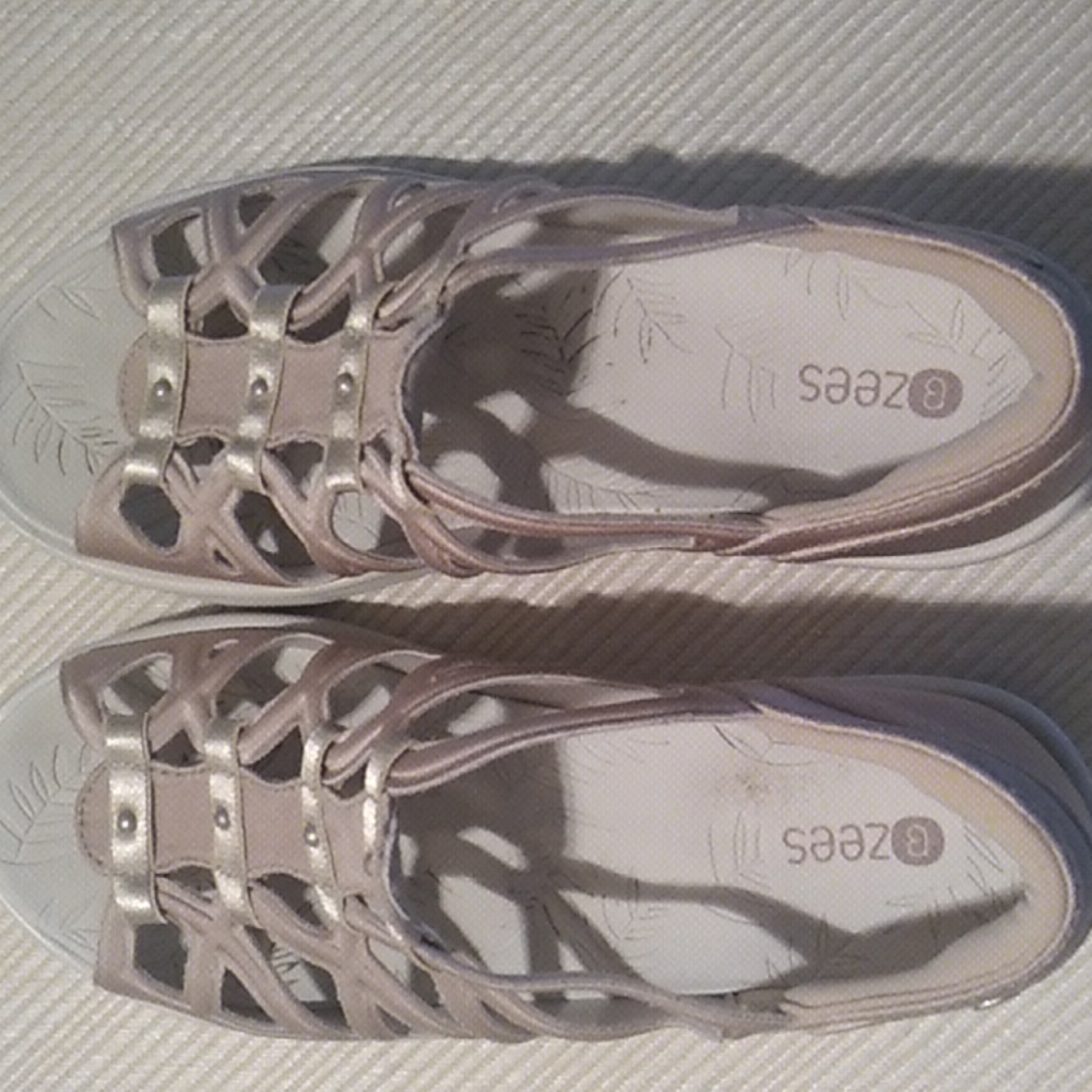 Womens dress shoes